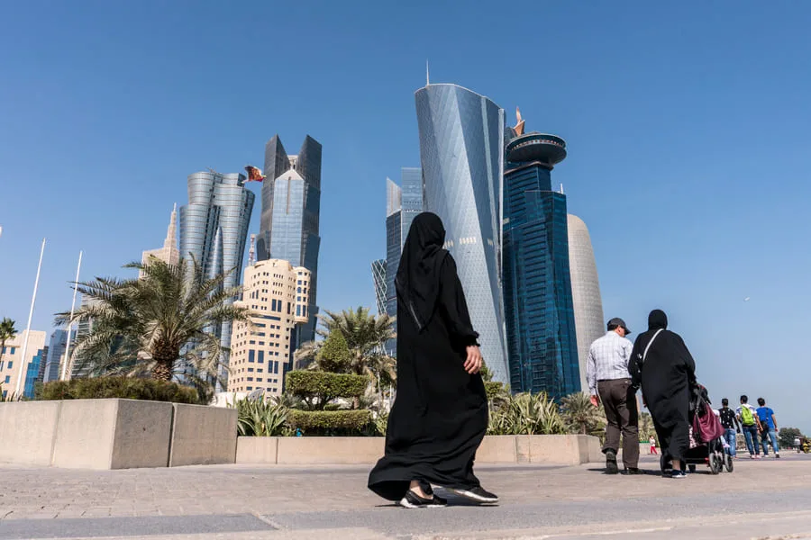 Dubai residence permit by property purchase