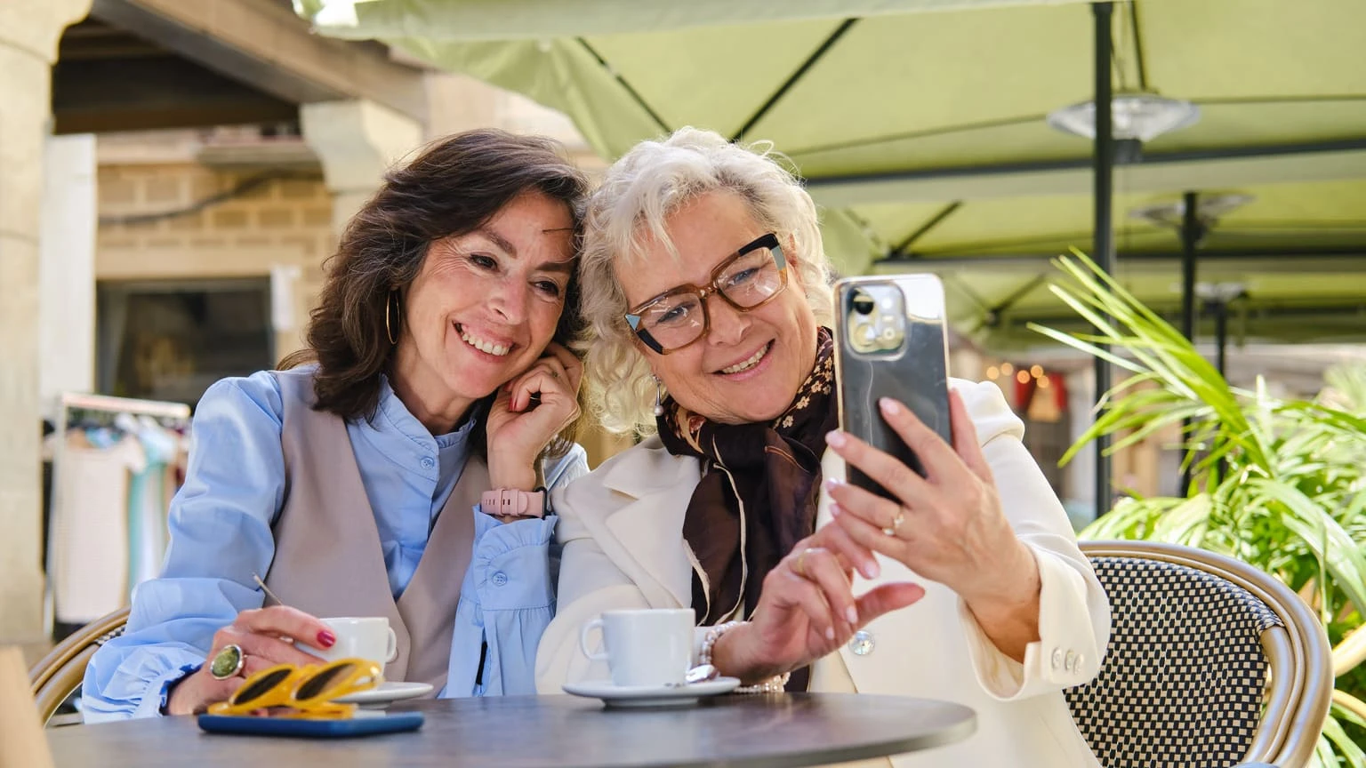 How to Retire in Europe from USA: Best Countries for American Retirees